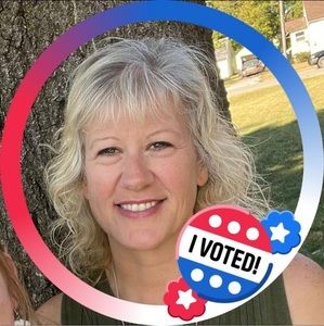 Meet your Posher, Paula